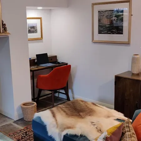 The Old Scullery, Cosy Stylish For Two On Harrogate's Iconic Stray Apartment Harrogate