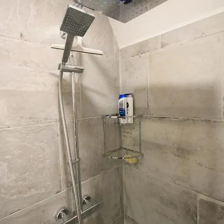 Apartment The Old Scullery, Cosy Stylish For Two On Harrogate's Iconic Stray *