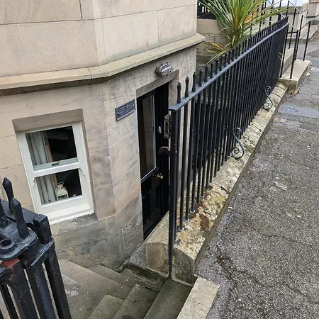 Apartment The Old Scullery, Cosy Stylish For Two On Harrogate's Iconic Stray