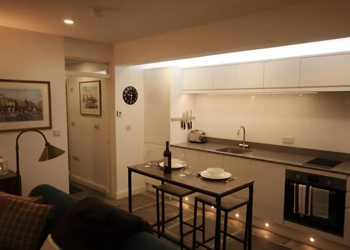 The Old Scullery, Cosy Stylish For Two On Harrogate's Iconic Stray *