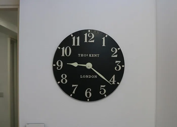 The Old Scullery, Cosy Stylish For Two On Harrogate's Iconic Stray *